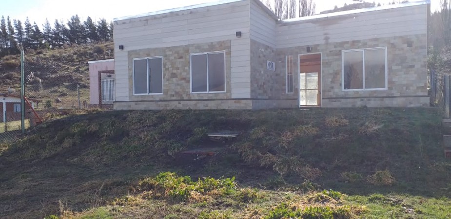 VENTA CASA 4 DORMITORIOS 