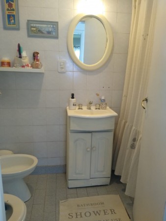 VENTA CASA DE 4 DORMITORIOS ZONA CENTRO